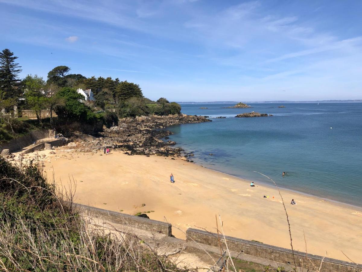 Tres Bel Appartement Vue Mer Avec Piscine Douarnenez Exterior photo