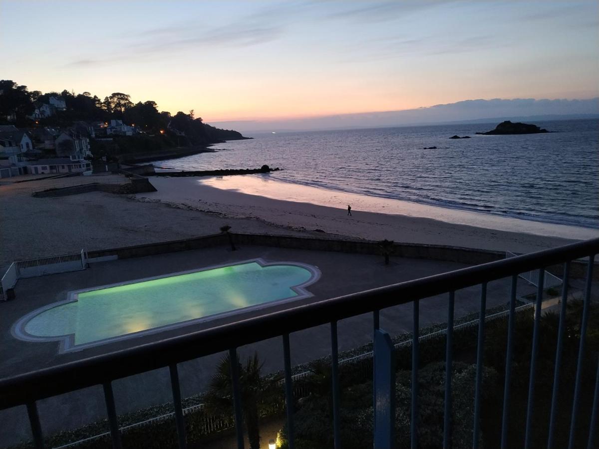Tres Bel Appartement Vue Mer Avec Piscine Douarnenez Exterior photo